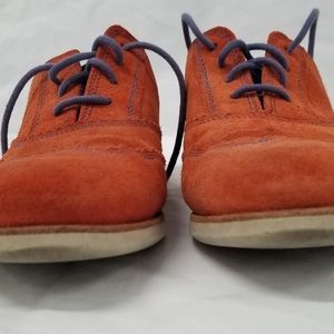 Johnston & Murphy Flex Red Orange Suede Leather Wingtip Women's Oxfords 6 1/2M